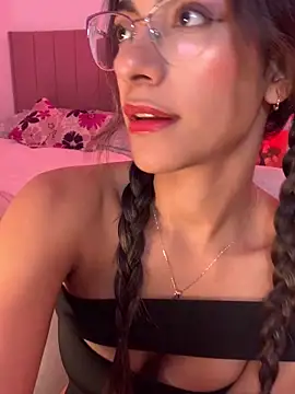 elegant  rouse online show from 04.13.26