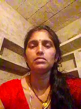 Snapshot of Pooja_shre chatting on 10.25.25 Pooja shre online show from 10.25.25