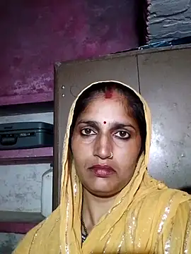 Snapshot of Pooja_shre chatting on 11.03.25 Pooja shre online show from 11.03.25