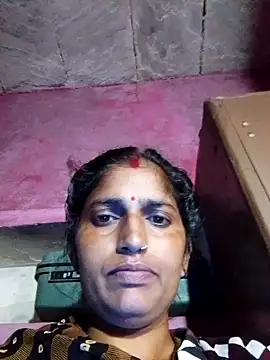 Snapshot of Pooja_shre chatting on 11.09.25 Pooja shre online show from 11.09.25