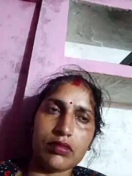 Snapshot of Pooja_shre chatting on 11.21.25 Pooja shre online show from 11.21.25