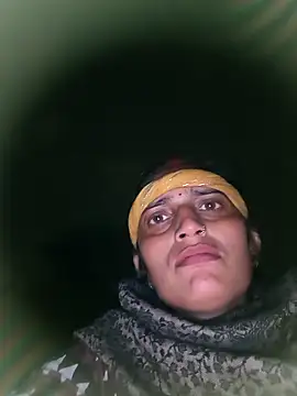 Snapshot of Pooja_shre chatting on 12.02.25 Pooja shre online show from 12.02.25