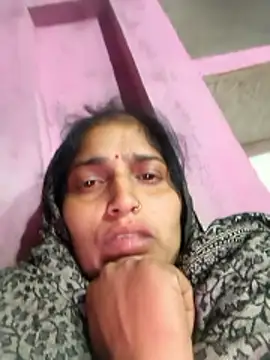 Snapshot of Pooja_shre chatting on 01.06.26 Pooja shre online show from 01.06.26