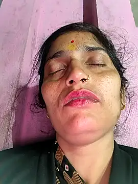 Snapshot of Pooja_shre chatting on 02.15.26 Pooja shre online show from 02.15.26