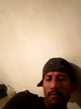 Snapshot of Orlao25cm chatting on 12.04.25 Orlao25cm online show from 12.04.25