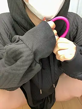 Snapshot of sakina-07 chatting on 10.24.25 sakina-07 online show from 10.24.25