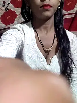 Itz Aisha   online show from 02.22.26