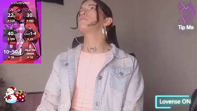 Scarlett crastrawberry online show from 12.17.25