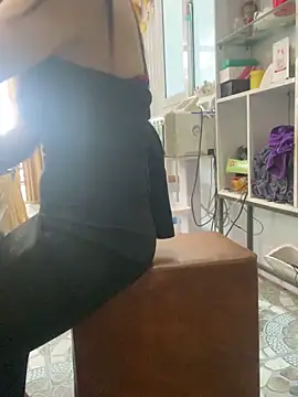 Snapshot of Phale2x chatting on 11.26.25 Phale2x online show from 11.26.25