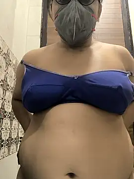 Snapshot of Lovely_Tannu chatting on 12.03.25 Lovely Tannu online show from 12.03.25