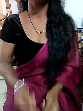 Snapshot of Sravya__ chatting on 11.01.25 Sravya online show from 11.01.25