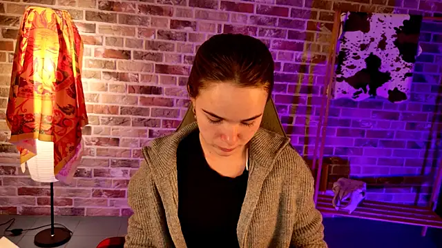 May Bloom online show from 10.19.25