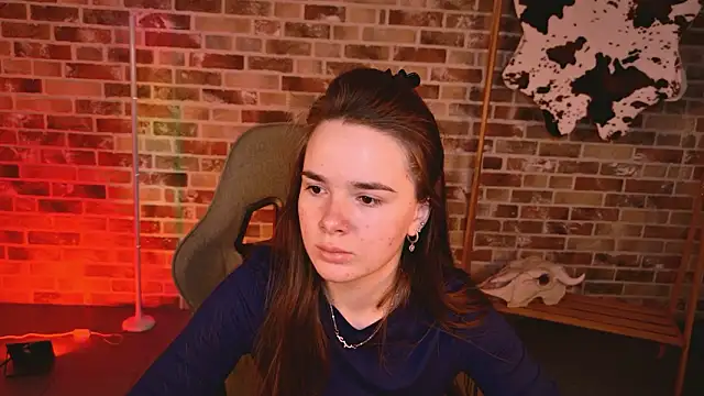 May Bloom online show from 03.24.26