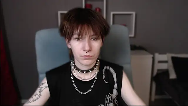 guitarandangell online show from 11.12.25