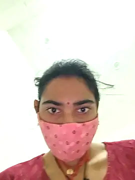 Snapshot of Manvi_hot chatting on 11.24.25 Manvi hot online show from 11.24.25