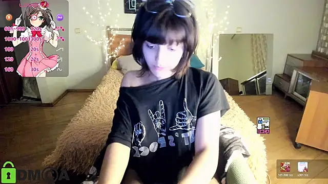 A Skyy online show from 04.10.26