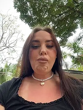 KiraSunshine online show from 02.08.26