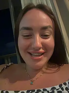 KiraSunshine online show from 03.24.26