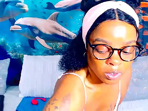 Cherrybootyjoy online show from 11.29.25