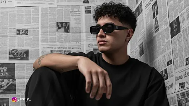 Snapshot of jhon_mendoza_ chatting on 11.08.25 jhon mendoza online show from 11.08.25