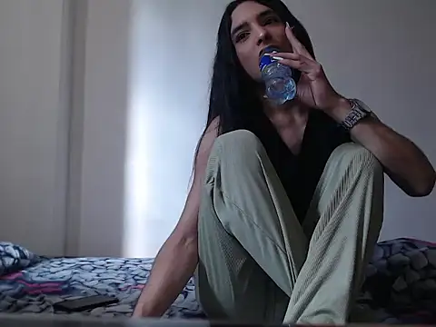  camila trans  online show from 11.06.25