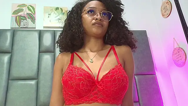 ScarletNoir4u online show from 12.04.25