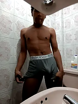 Snapshot of Gh_garciaz chatting on 03.19.26 Gh garciaz online show from 03.19.26