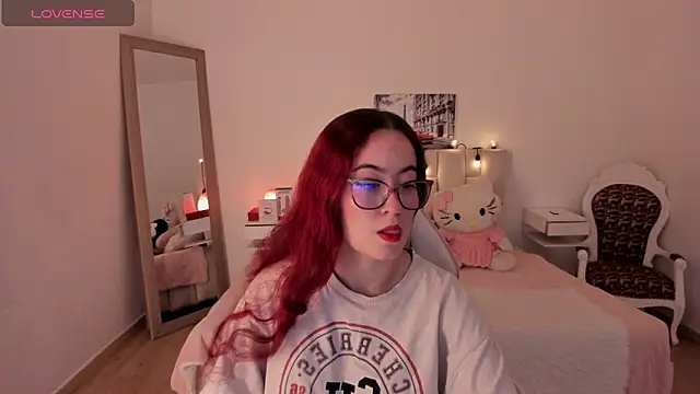 Amaraa couper1 online show from 11.28.25