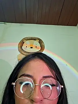 Snapshot of chloebrownn03 chatting on 11.05.25 chloebrownn03 online show from 11.05.25