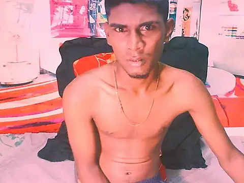 Snapshot of IndianThuggin chatting on 11.27.25 IndianThuggin online show from 11.27.25