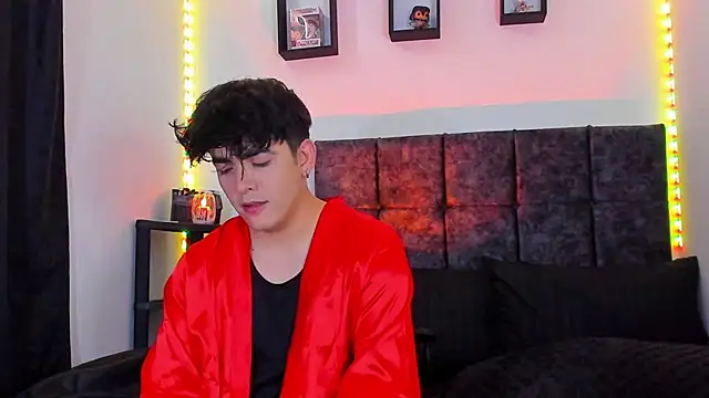 Theo Noxxx online show from 10.25.25