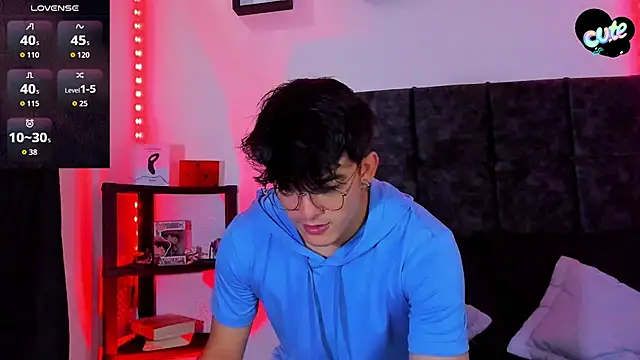 Theo Noxxx online show from 11.18.25