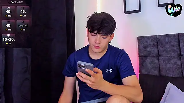 Theo Noxxx online show from 11.22.25