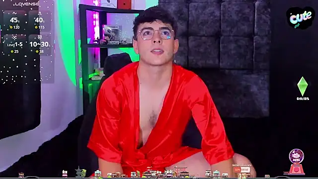 Theo Noxxx online show from 12.02.25