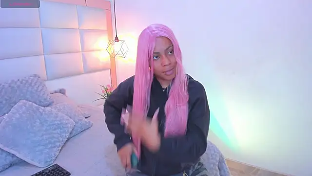 Sofia clk online show from 02.17.26