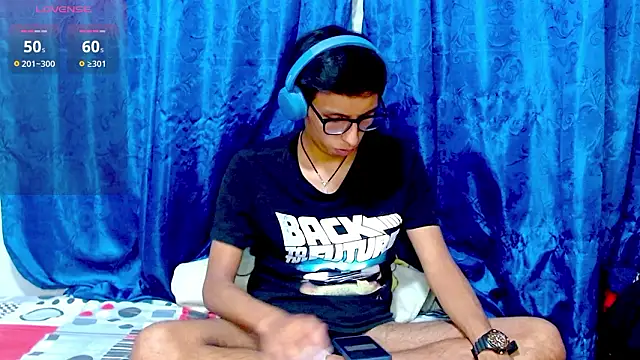 DavTwink3100 online show from 02.17.26