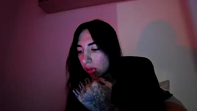 valeriahornier online show from 05.22.26