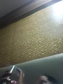 RNlov online show from 11.08.25