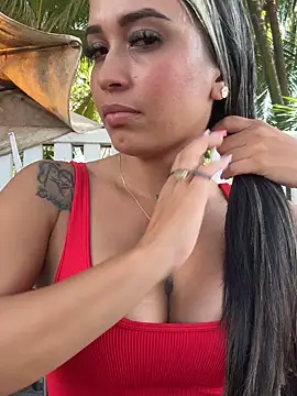 Snapshot of KIMBERLYPULIDO chatting on 11.06.25 KIMBERLYPULIDO online show from 11.06.25