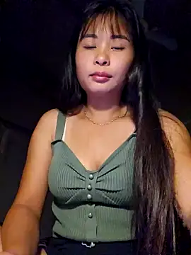 Squirrel-Pear online show from 10.18.25