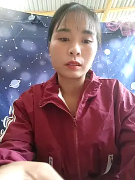 Squirrel-Pear online show from 11.14.25