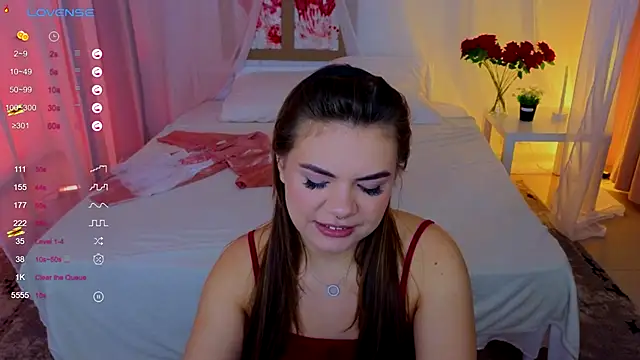 Snapshot of Miss_Delia chatting on 10.30.25 Miss Delia online show from 10.30.25