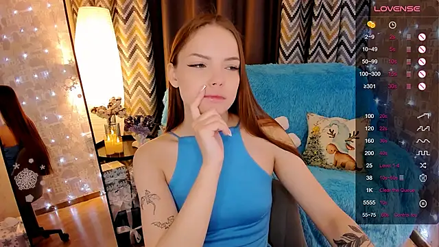 Snapshot of MelissaBell_ chatting on 12.14.25 MelissaBell online show from 12.14.25