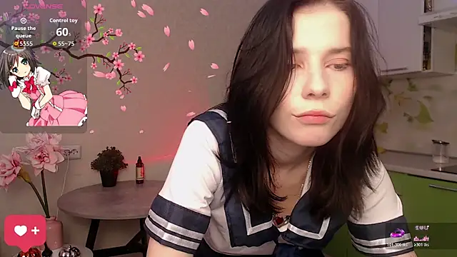 Mell Hyees online show from 11.08.25