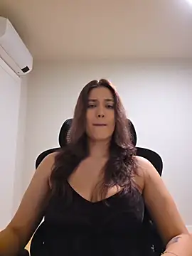 MiaRides19 online show from 04.15.26