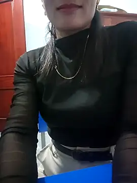 Miube2k online show from 10.31.25