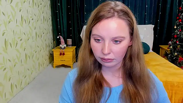 Snapshot of KyleyJacksone chatting on 12.16.25 KyleyJacksone online show from 12.16.25