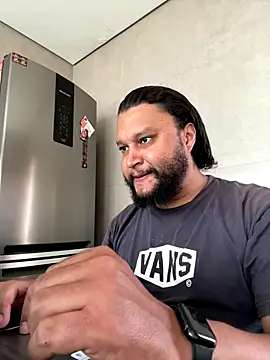 LoboCachorro online show from 10.30.25