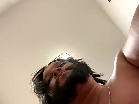 LoboCachorro online show from 11.04.25