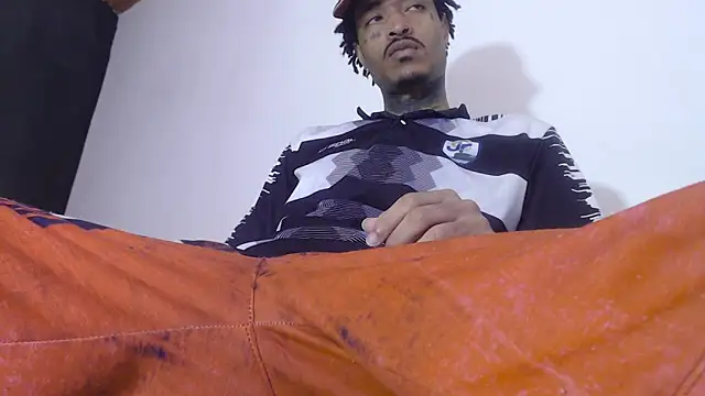 Anaconda larga online show from 04.02.26